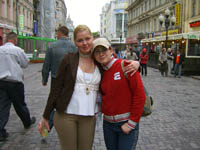 Таня с сестрой-москвичкой
